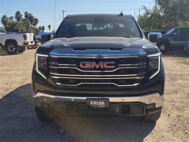 New 2026 GMC Sierra 1500 SLT image 2