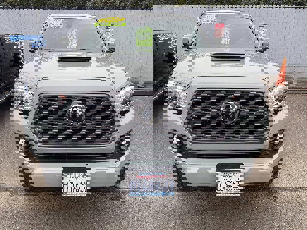 Used 2022 Toyota Tacoma TRD Sport image 8