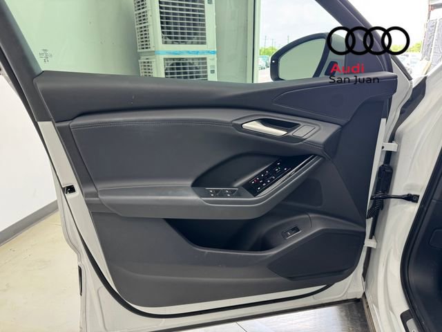 Used 2025 Audi Q6 e-tron Premium w/ Convenience Package RWD image 24