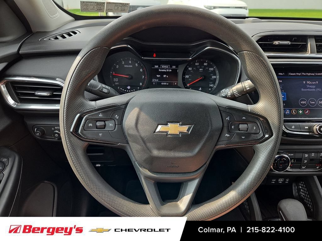 Certified 2023 Chevrolet TrailBlazer LT w/ Convenience Package FWD image 21