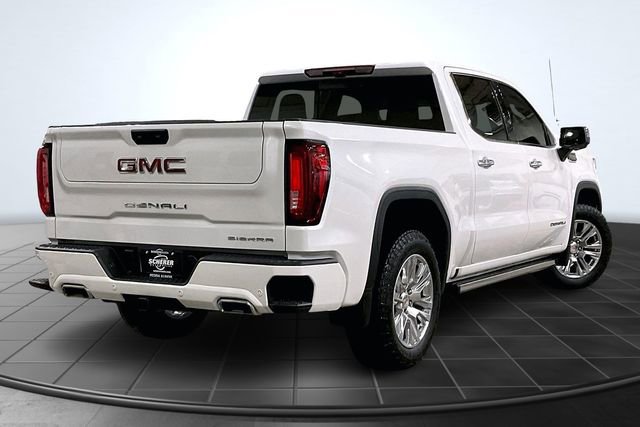 Used 2025 GMC Sierra 1500 Denali image 2