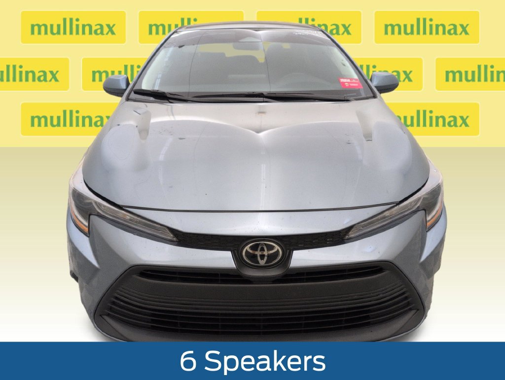 Used 2025 Toyota Corolla LE FWD image 14