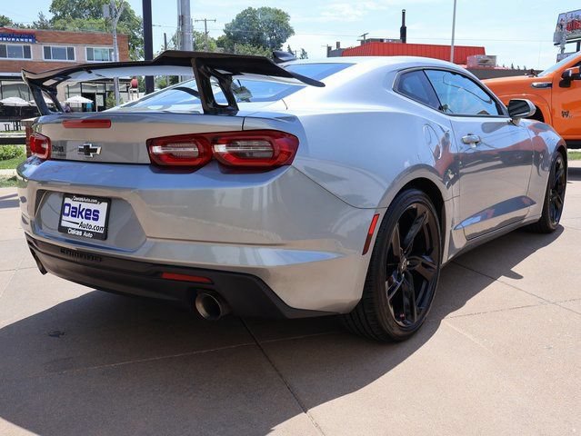 Used 2023 Chevrolet Camaro LT w/ Technology Package RWD image 6