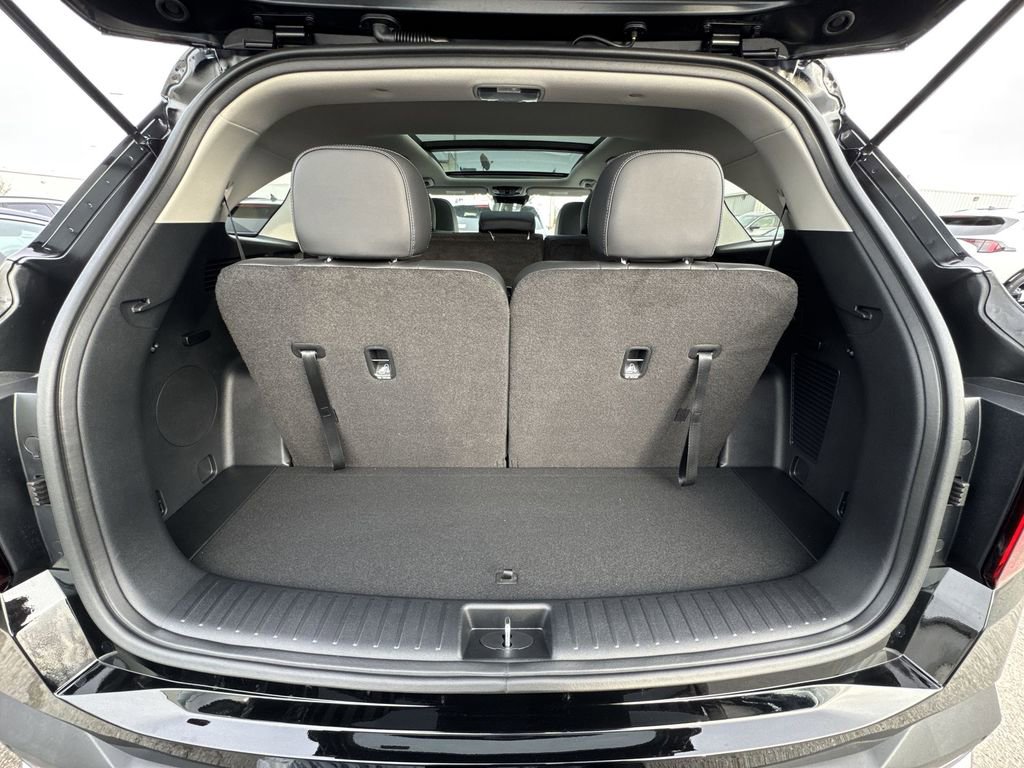 New 2026 Kia Sorento S w/ S Panoramic Sunroof Package FWD image 17
