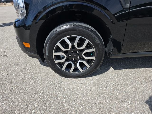 Used 2023 Ford Maverick Lariat w/ Lariat Luxury Package image 9