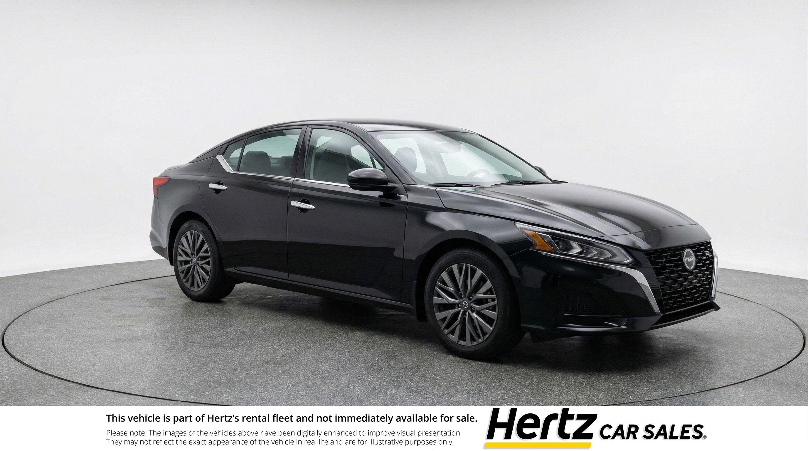 Used 2025 Nissan Altima 2.5 SV FWD image 1