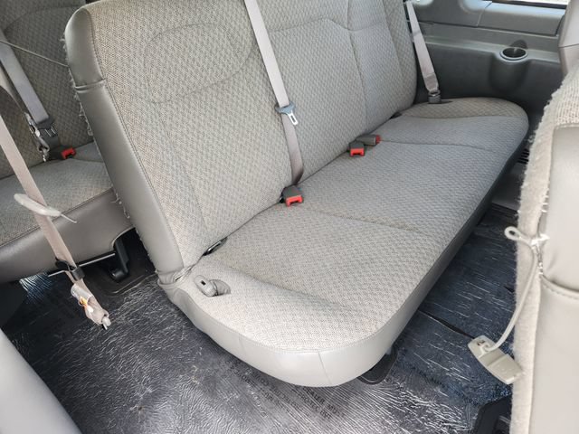 Used 2025 Chevrolet Express 3500 LT w/ LT Preferred Equipment Group RWD image 32