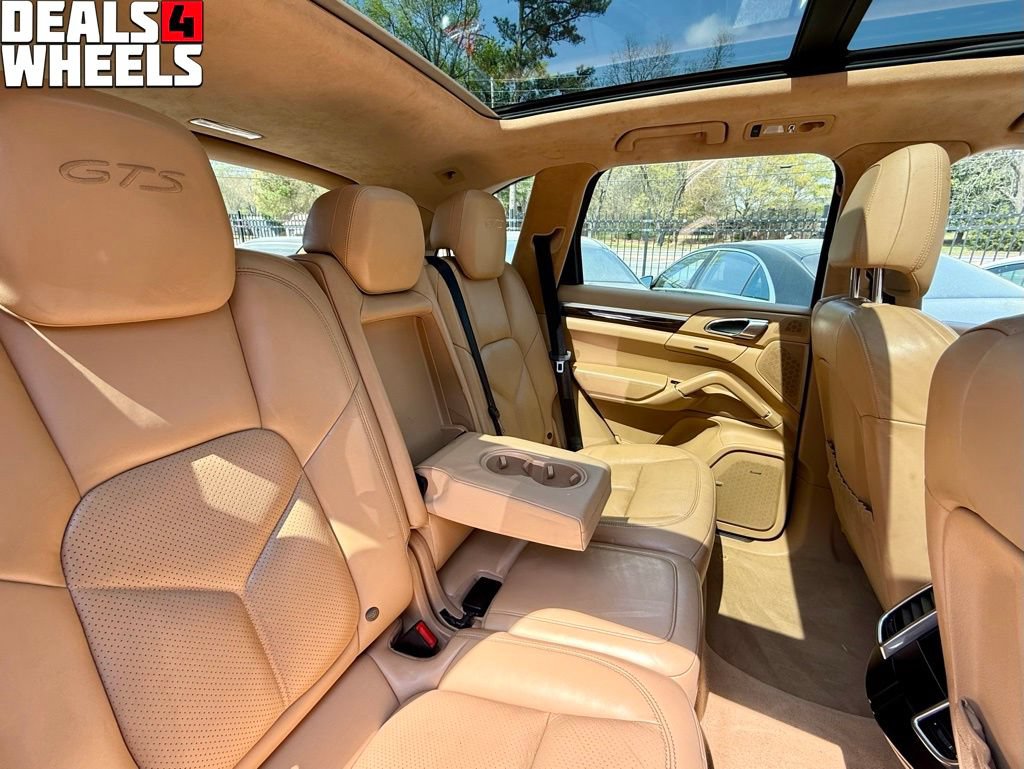 Used 2016 Porsche Cayenne GTS AWD/4WD image 34