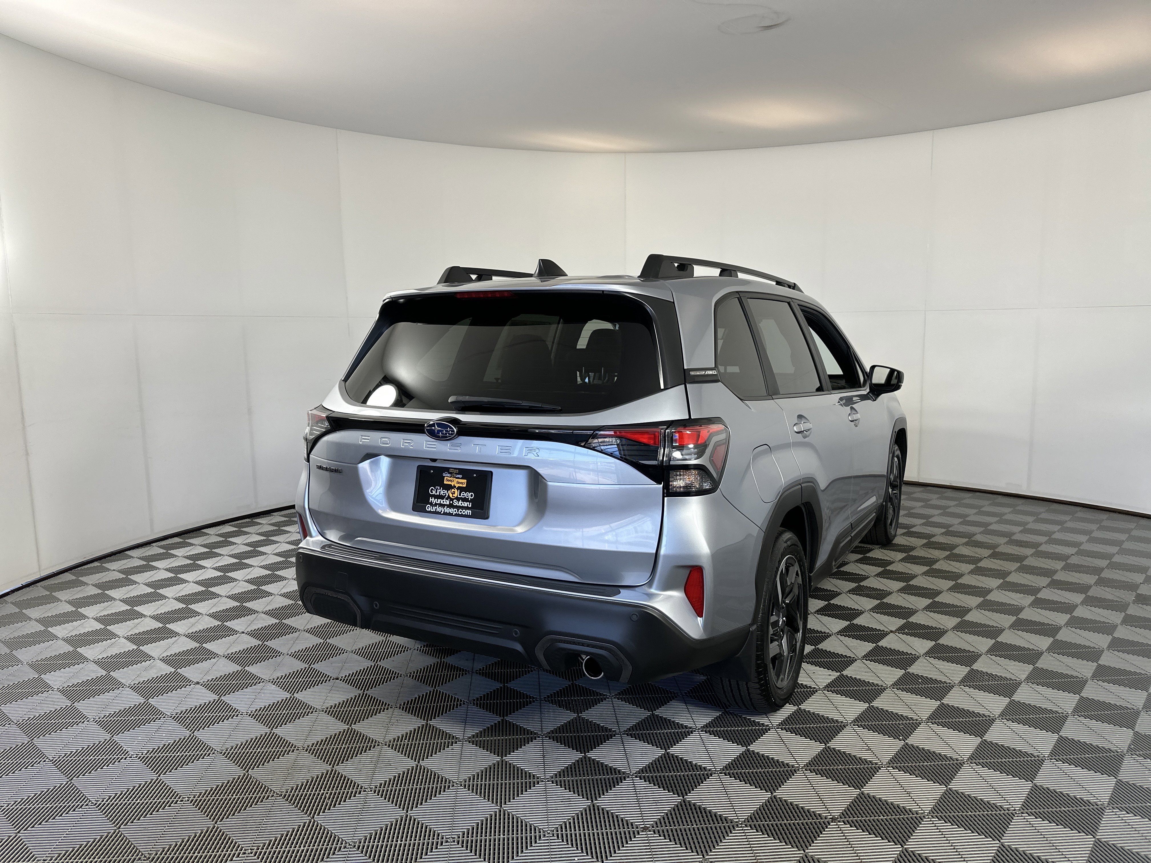 Used 2025 Subaru Forester Limited w/ Popular Package #2 image 10