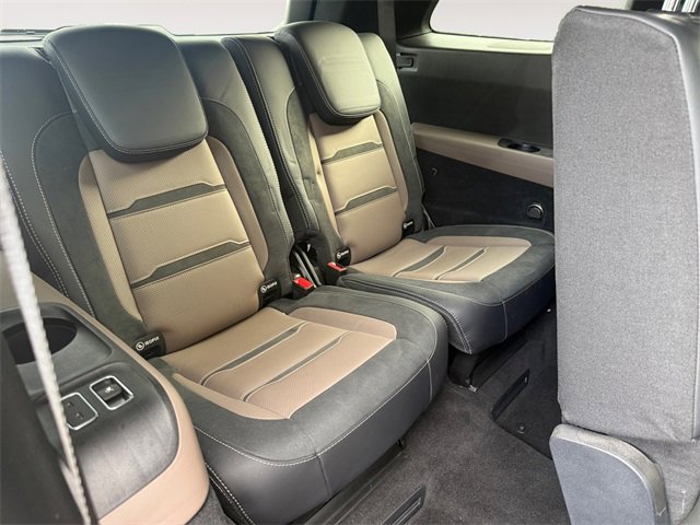 Used 2021 Mercedes-Benz GLS 63 AMG 4MATIC image 28