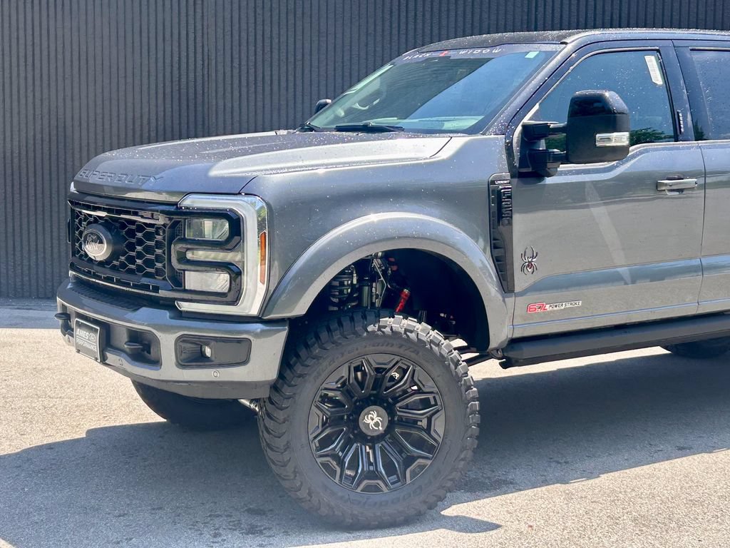 New 2026 Ford F250 Lariat w/ Black Appearance Package AWD/4WD image 2