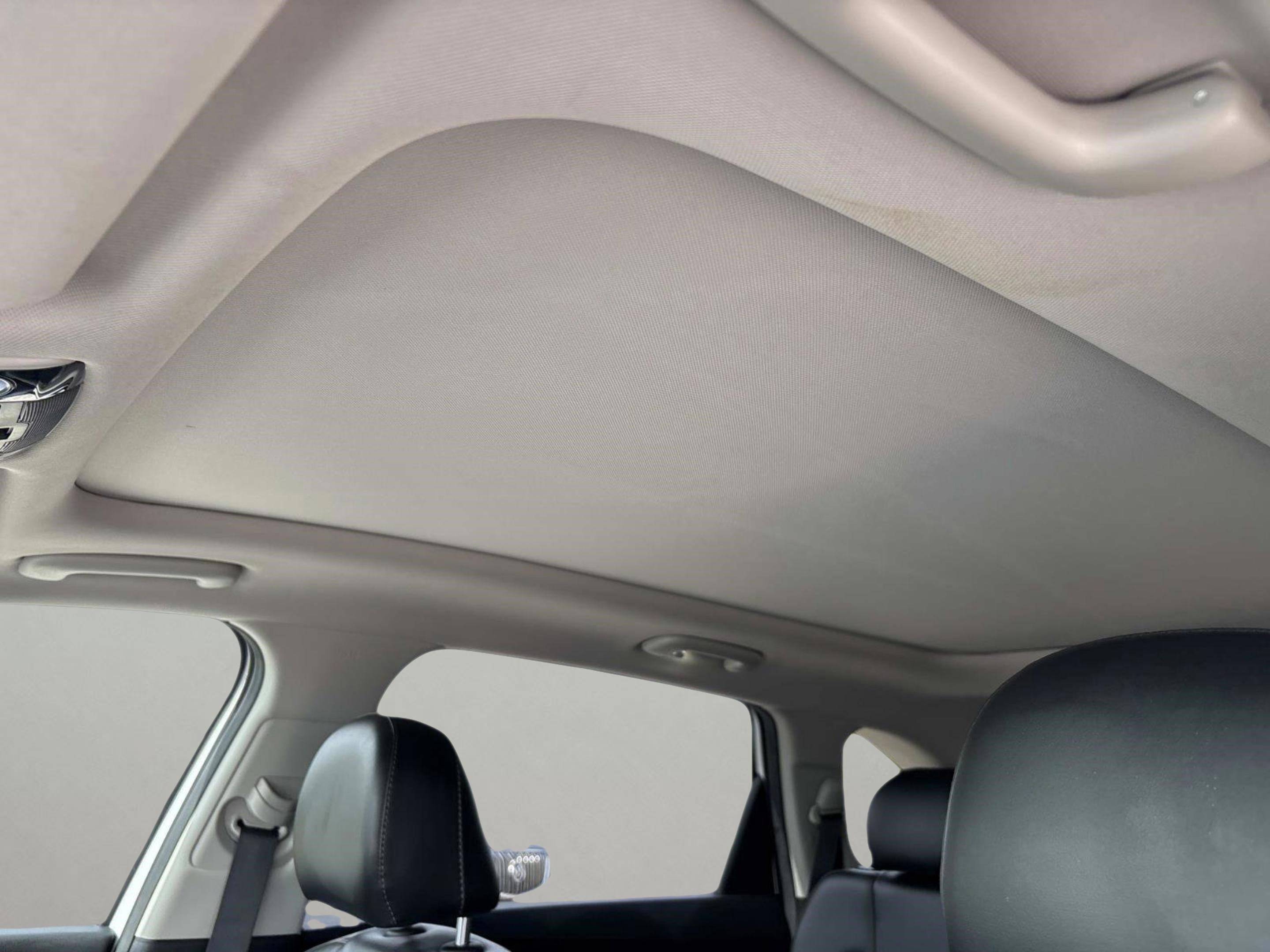 Used 2022 Kia Sorento EX w/ Panoramic Sunroof Package image 28