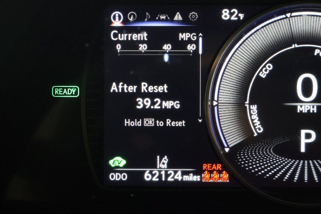 Certified 2022 Lexus ES 300h w/ Premium Package FWD image 17