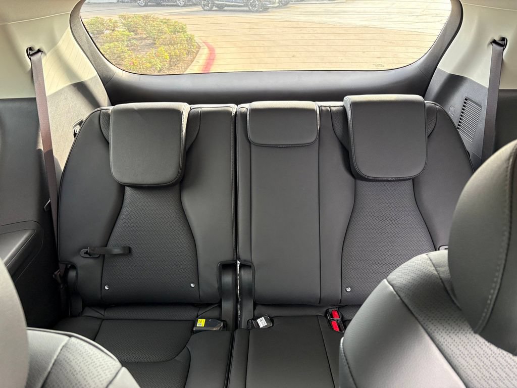 New 2026 Kia Carnival SX Prestige FWD image 16