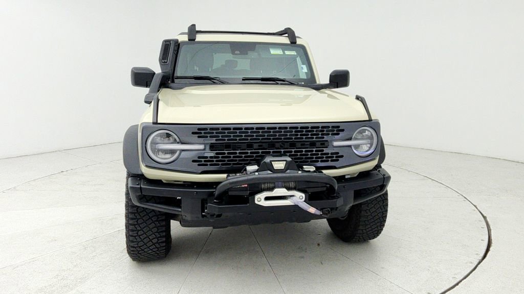 Used 2022 Ford Bronco Everglades image 2