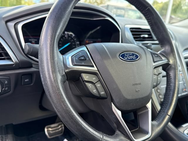 Used 2016 Ford Fusion Energi Titanium FWD image 15