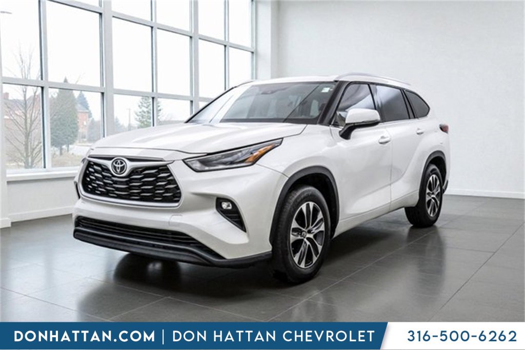 Used 2021 Toyota Highlander XLE