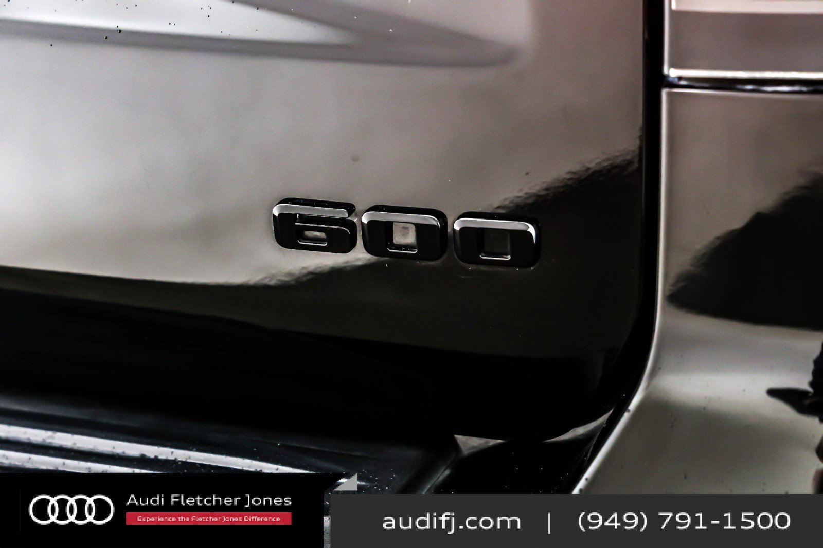 Used 2022 Cadillac Escalade ESV Sport w/ Touring Package image 9