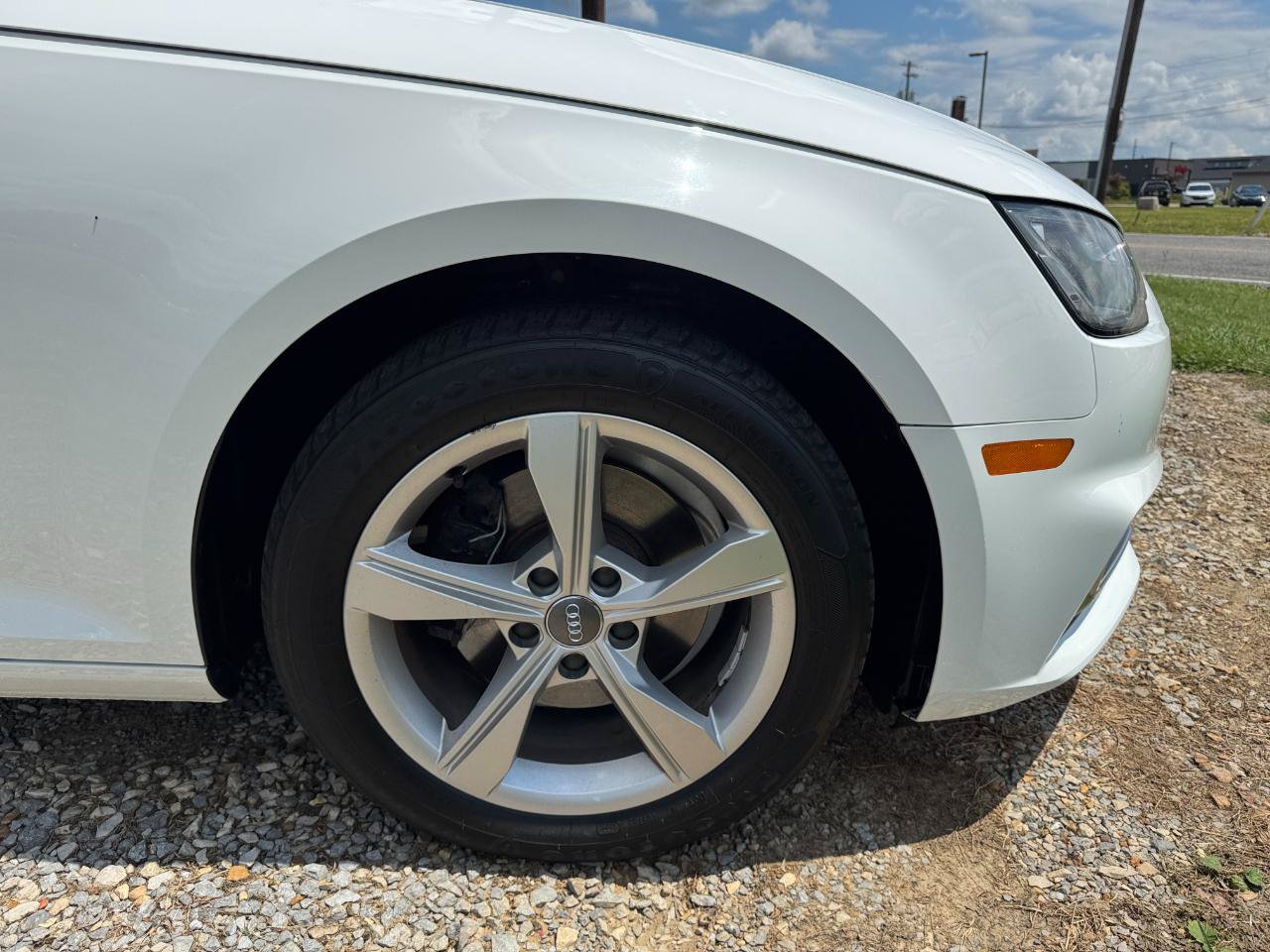 Used 2019 Audi A4 2.0T Premium w/ Convenience Package FWD image 7