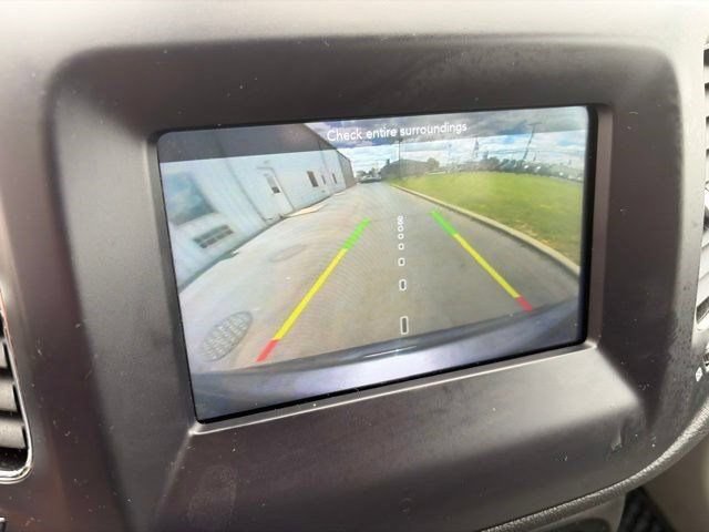 Used 2021 Jeep Compass Latitude w/ Convenience Group FWD image 21