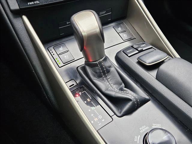 Used 2014 Lexus IS 250 w/ Navigation Package RWD image 15