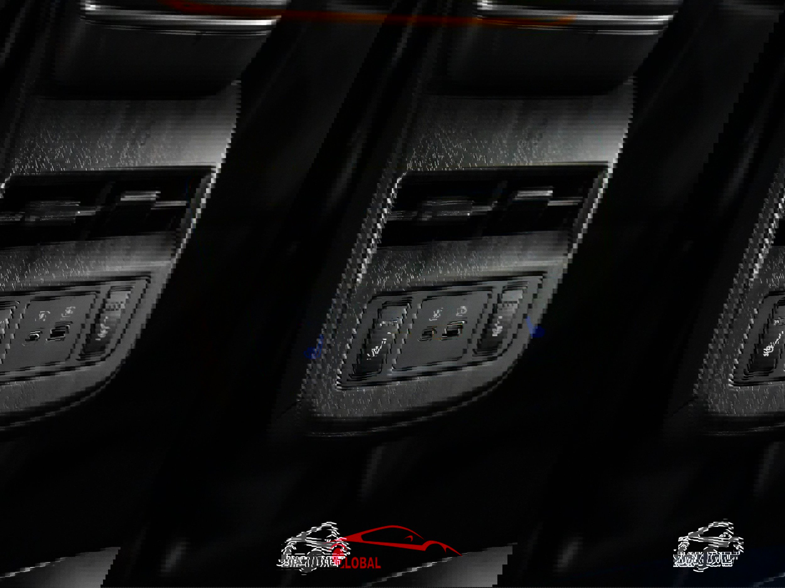 Used 2023 Nissan Ariya FWD image 23