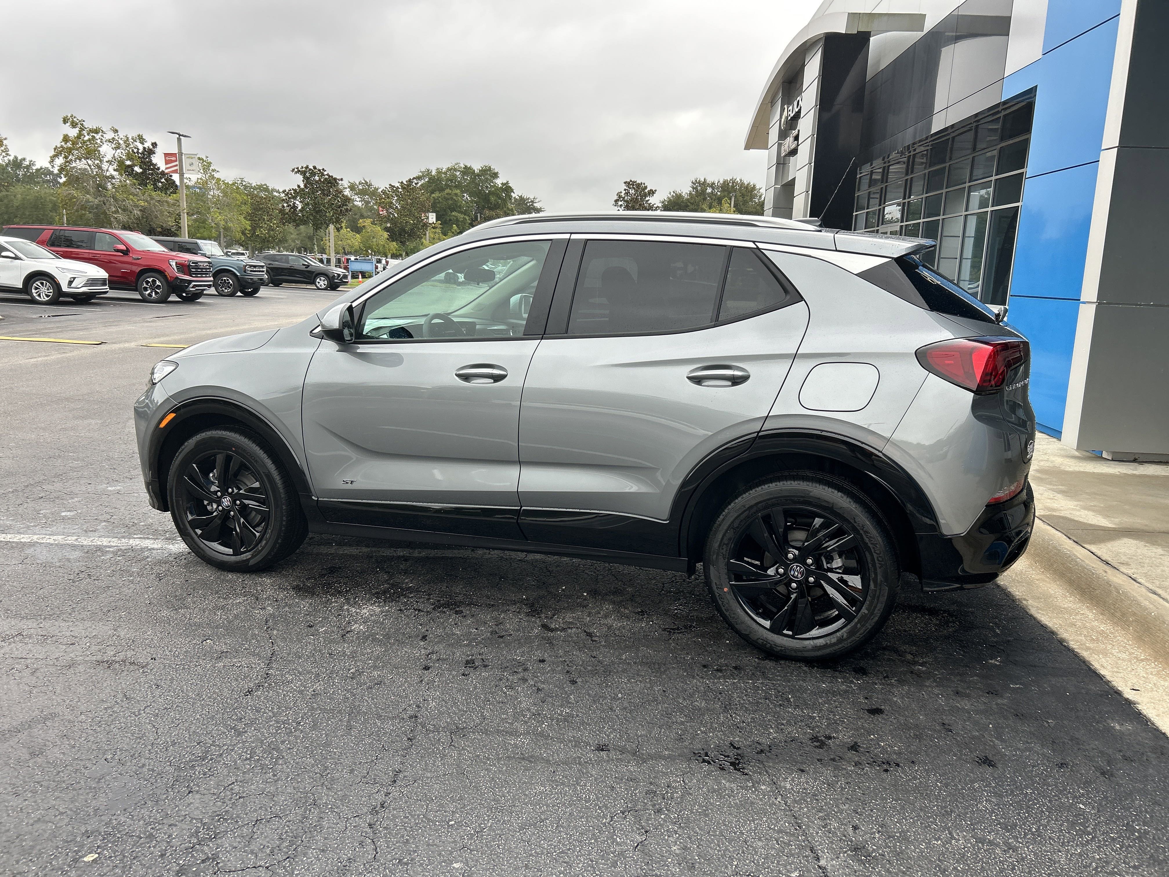 New 2026 Buick Encore GX Sport Touring image 6