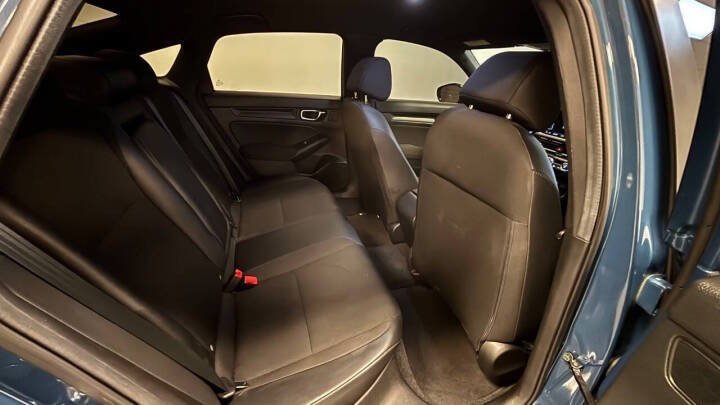 Used 2025 Honda Civic Sport image 15