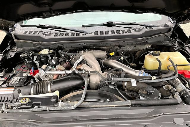 Used 2023 Ford F250 Lariat w/ Sport Appearance Package AWD/4WD image 10