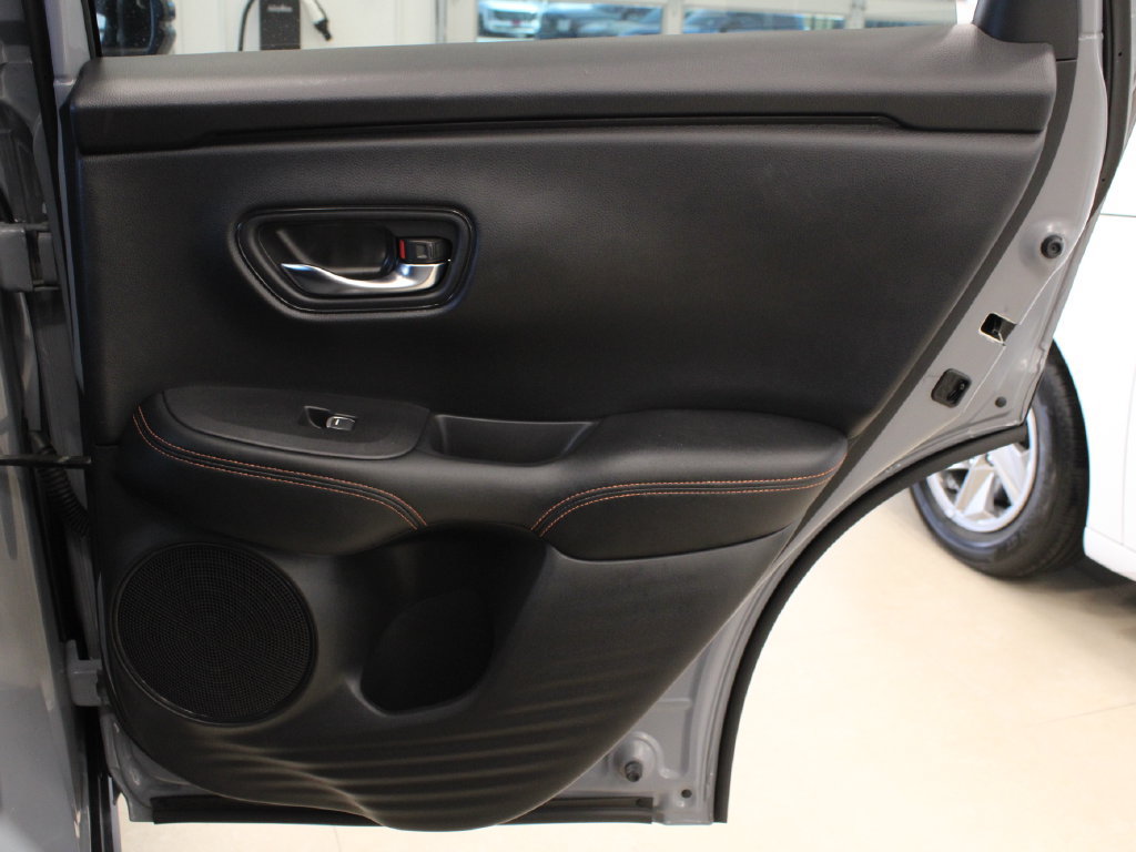 Used 2023 Honda HR-V Sport image 33