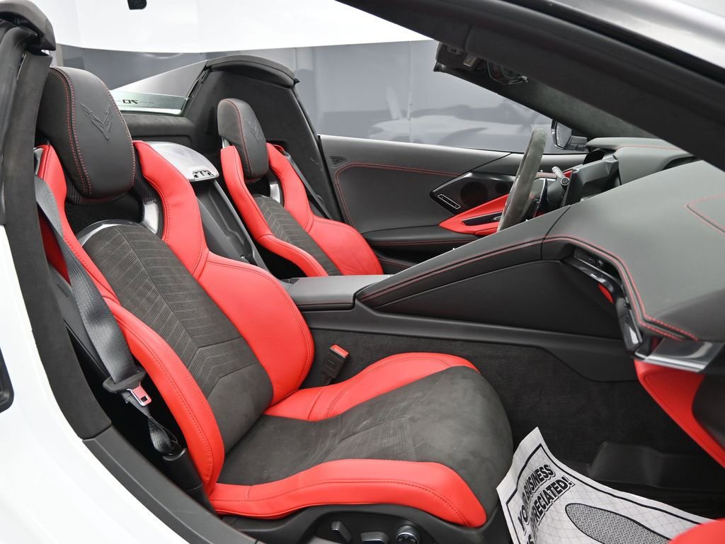 Used 2023 Chevrolet Corvette Stingray Premium Conv w/ Z51 Performance Package image 25