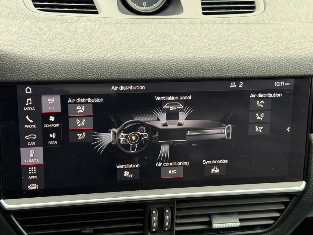 Used 2019 Porsche Cayenne image 17