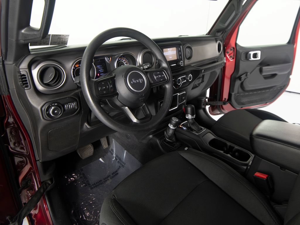 Used 2021 Jeep Wrangler Sport AWD/4WD image 13