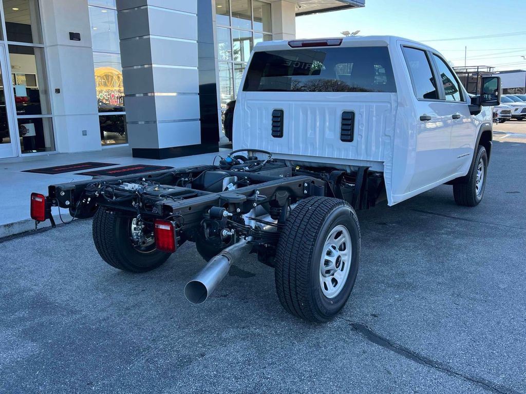 New 2026 GMC Sierra 3500 Pro w/ Convenience Package image 3