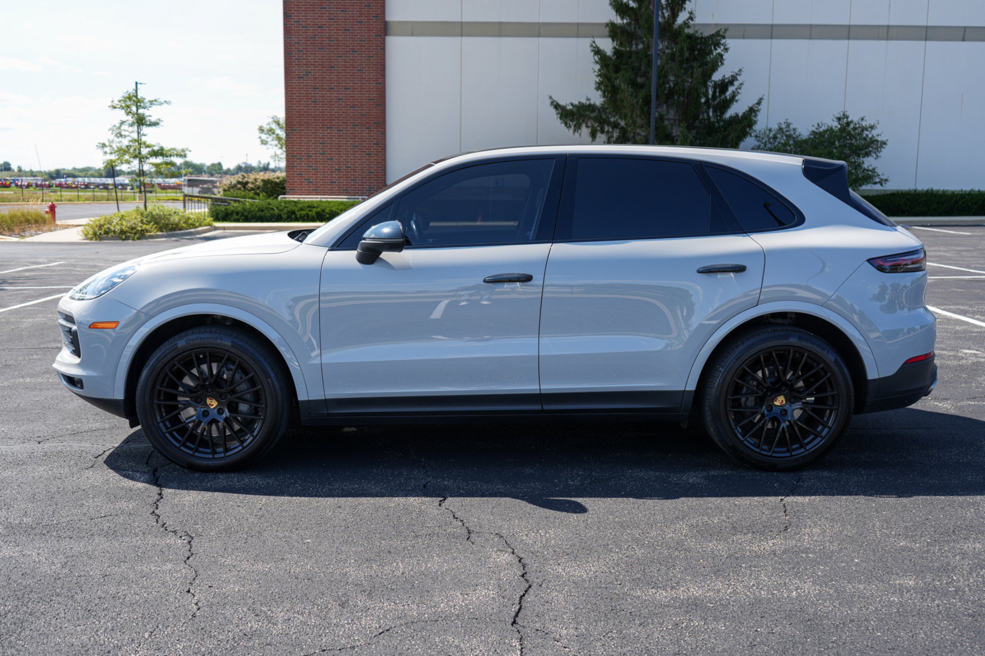 Used 2021 Porsche Cayenne S w/ Premium Package Plus AWD/4WD image 8