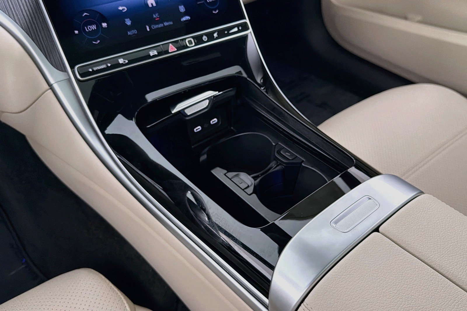New 2026 Mercedes-Benz C 300 Sedan image 5