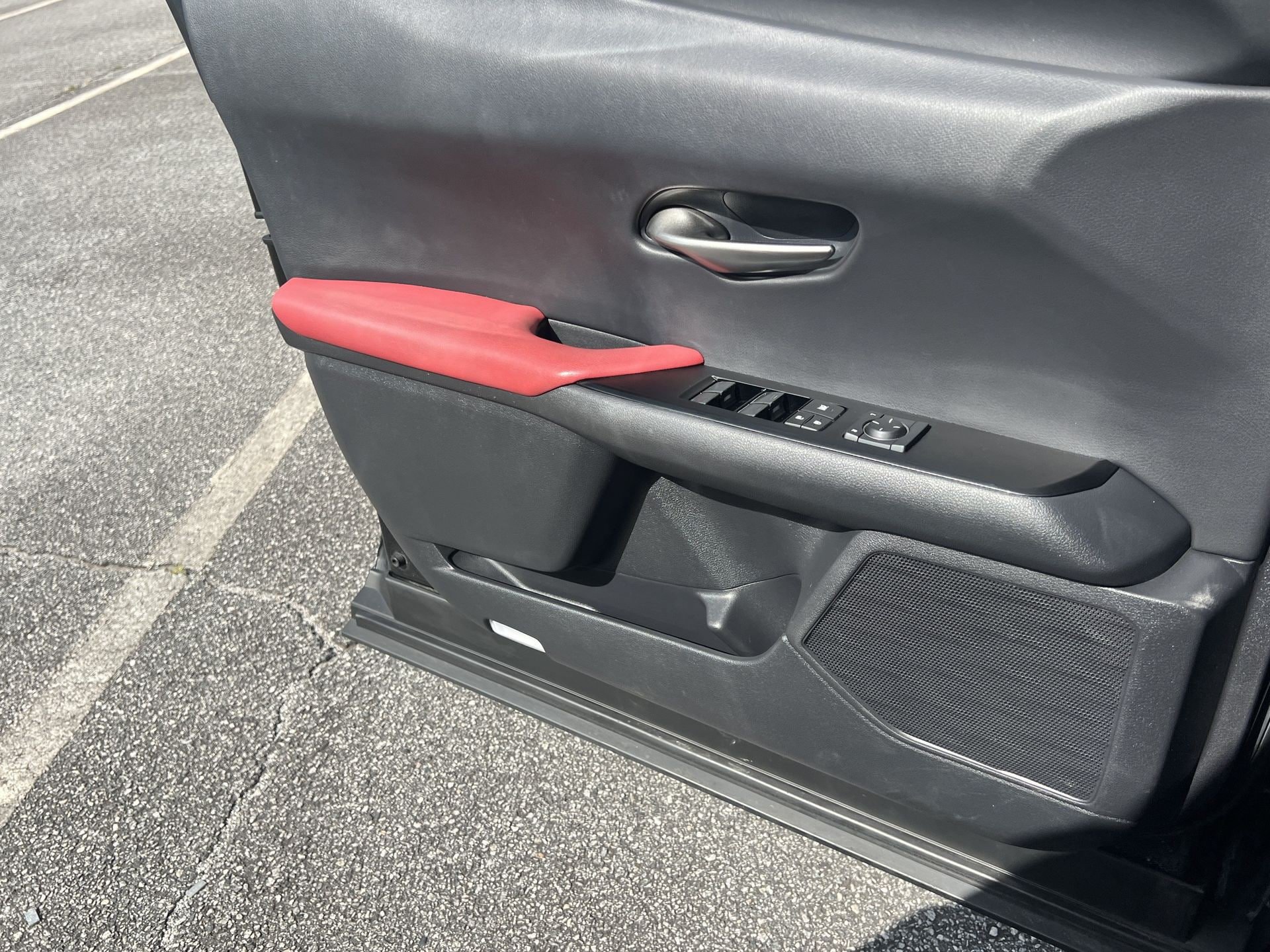 Used 2019 Lexus UX 250h F Sport w/ F Sport Premium Package AWD/4WD image 14