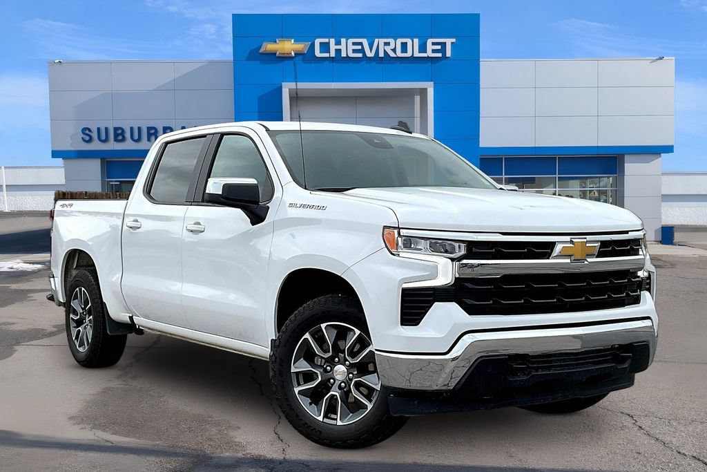 Used 2023 Chevrolet Silverado 1500 LT AWD/4WD image 2