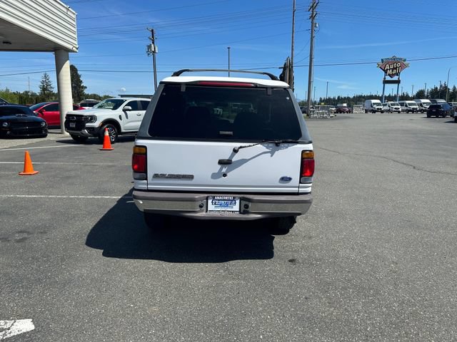 Used 1997 Ford Explorer XLT AWD/4WD image 3