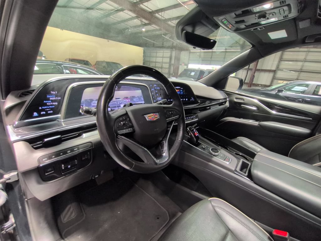 Used 2023 Cadillac Escalade Sport AWD/4WD image 5