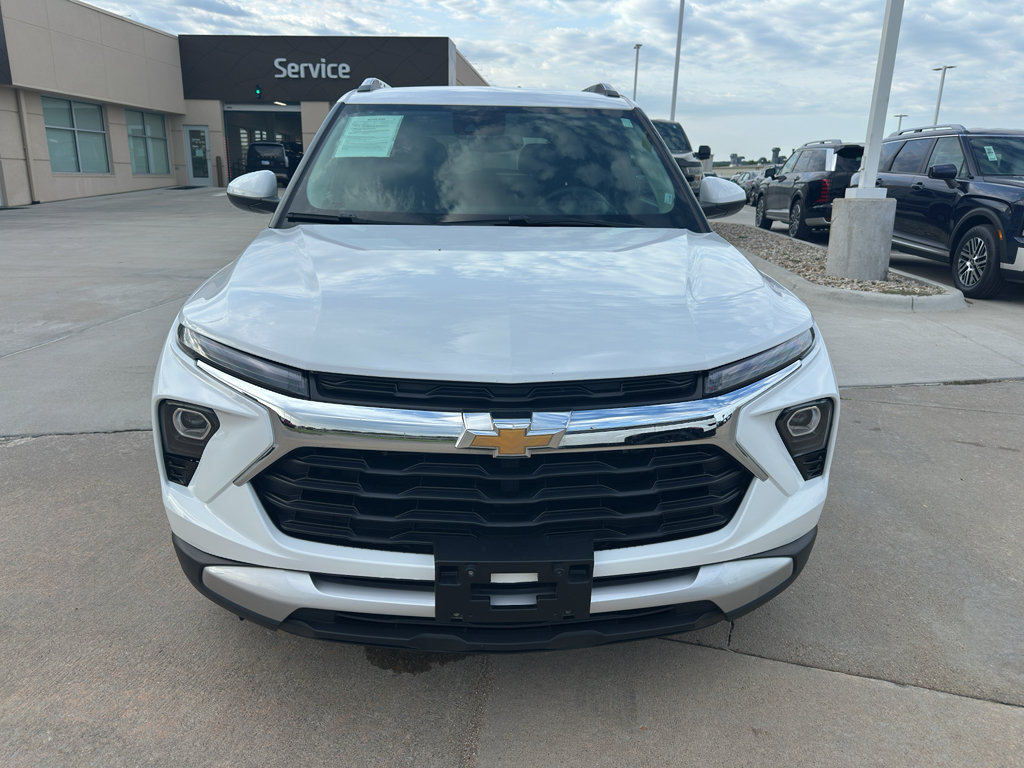 Used 2025 Chevrolet TrailBlazer LT FWD image 13
