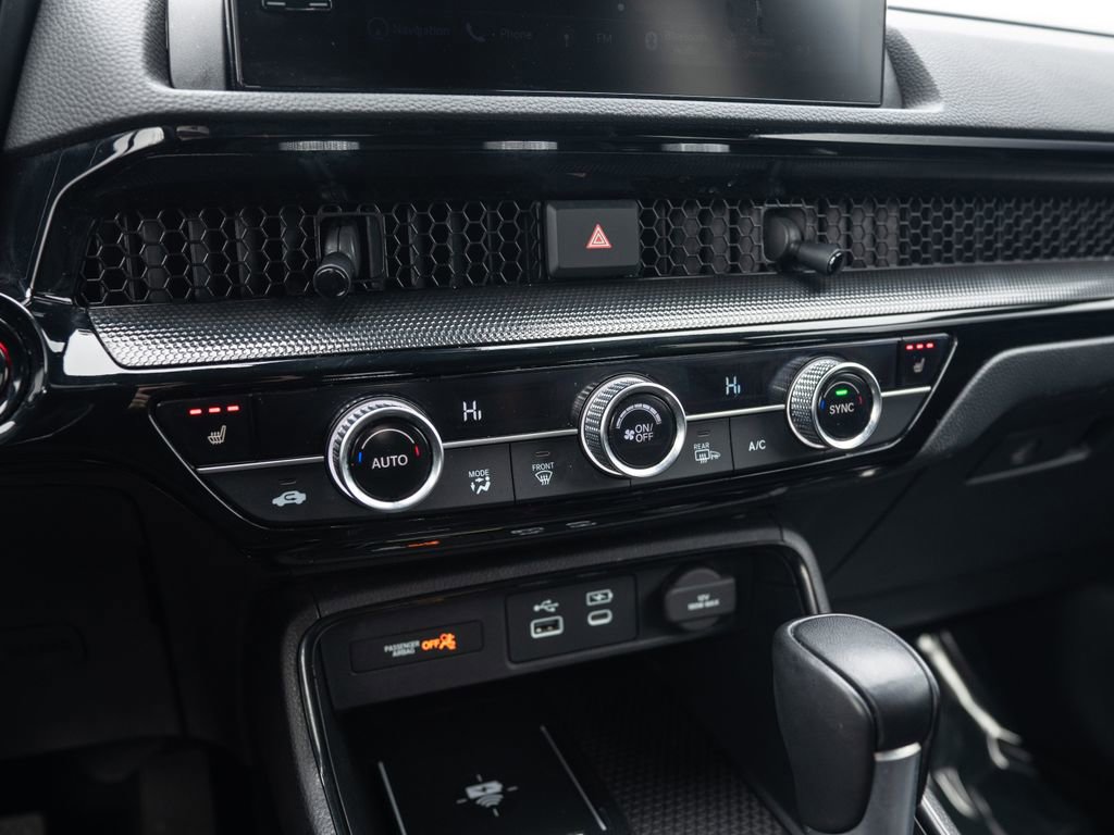 Used 2025 Honda CR-V Sport Touring image 32