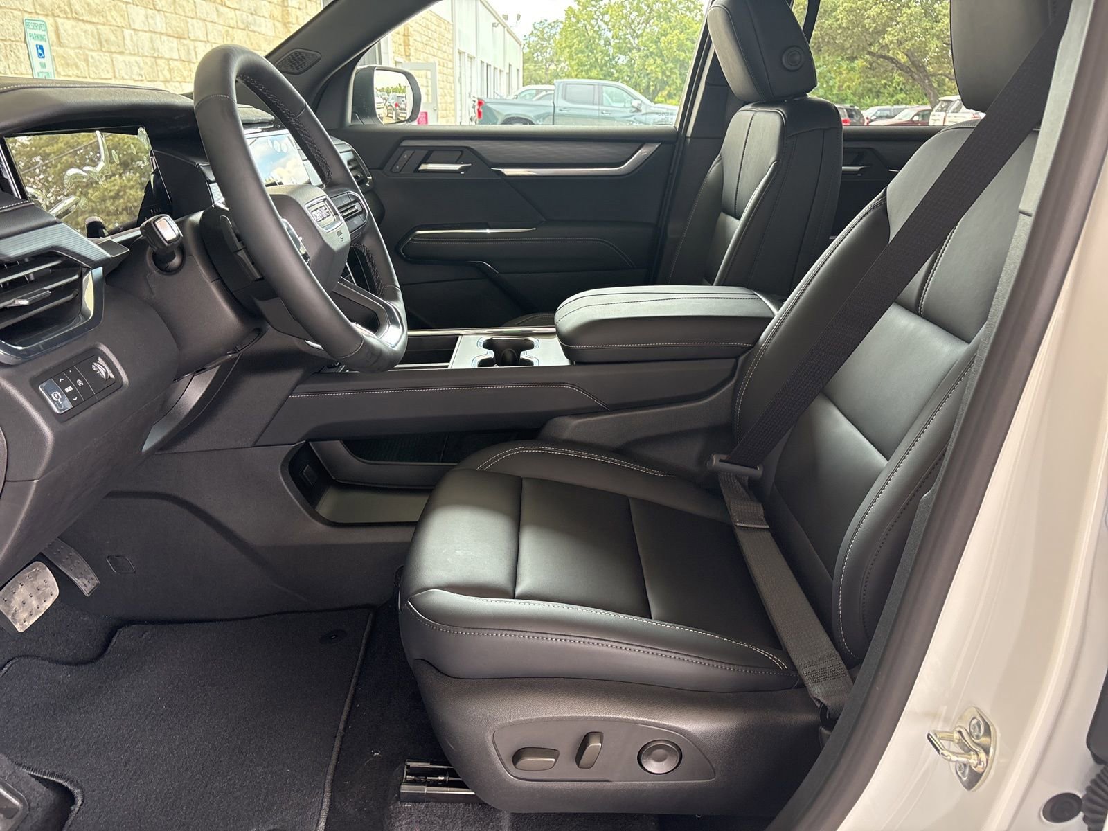 New 2026 GMC Acadia Elevation w/ Elevation Premium Package image 10