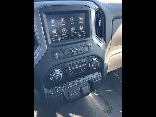Used 2022 Chevrolet Silverado 1500 Custom Trail Boss AWD/4WD image 16