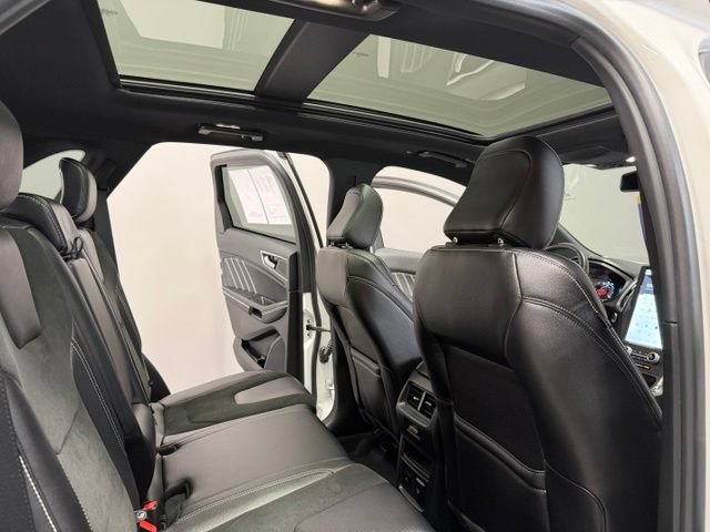 Used 2022 Ford Edge ST w/ Equipment Group 401A AWD/4WD image 29