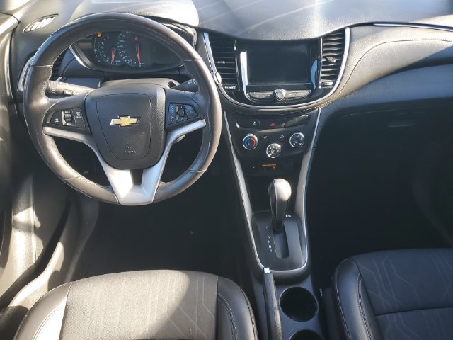 Certified 2020 Chevrolet Trax LT w/ Driver Confidence Package AWD/4WD image 11