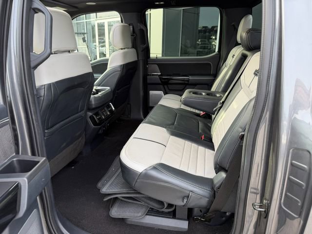 Used 2022 Ford F150 Lightning Platinum image 14