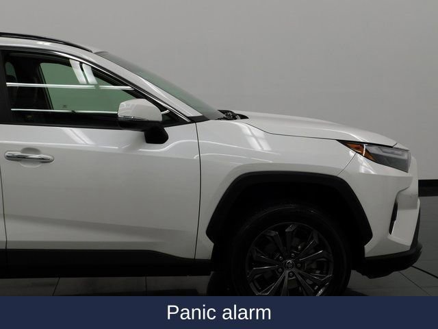 Used 2022 Toyota RAV4 Limited image 18