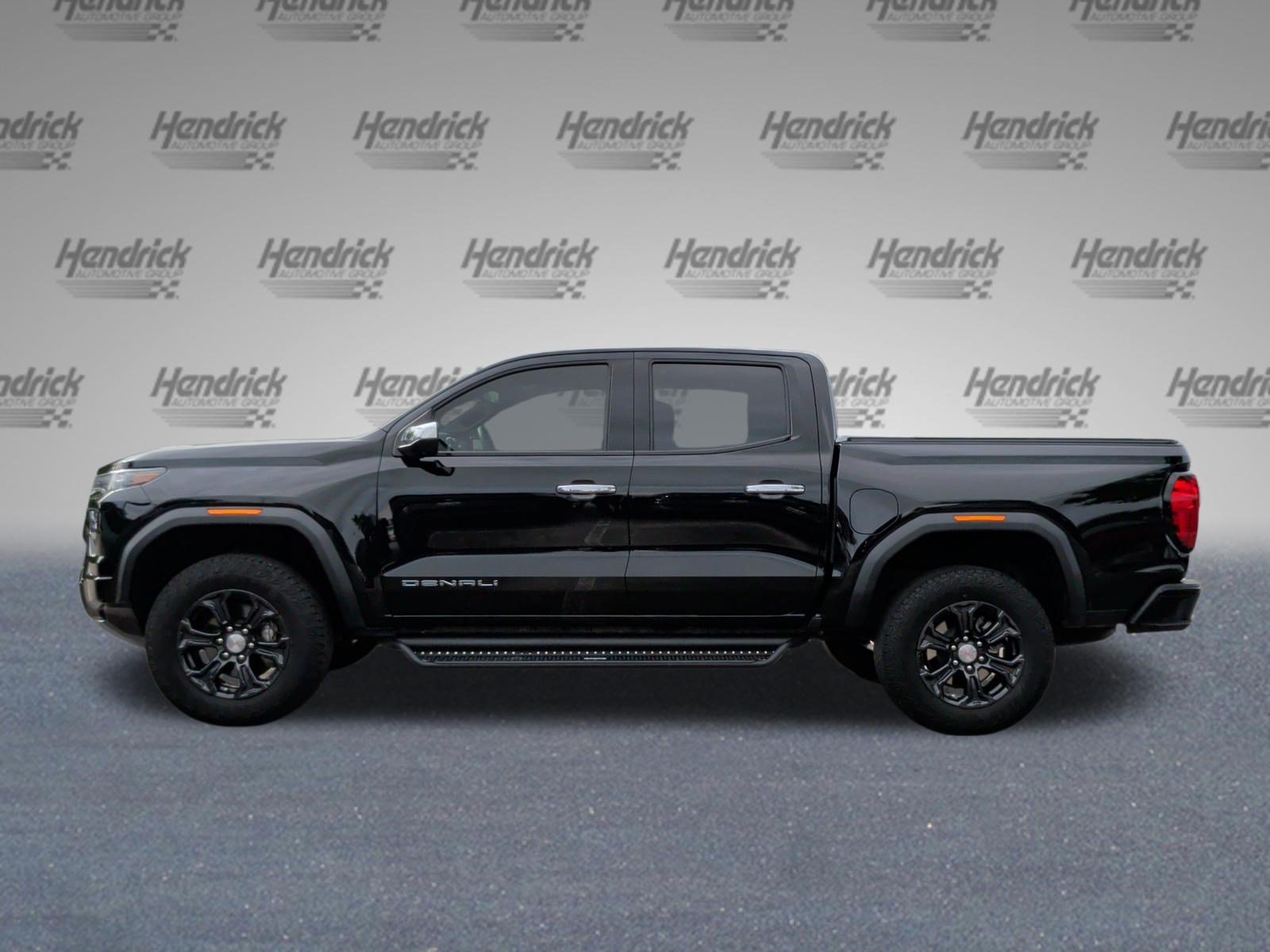 Used 2023 GMC Canyon Denali w/ Denali Black Edition AWD/4WD image 10