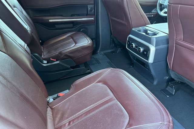 Used 2023 Ford Expedition Limited AWD/4WD image 19